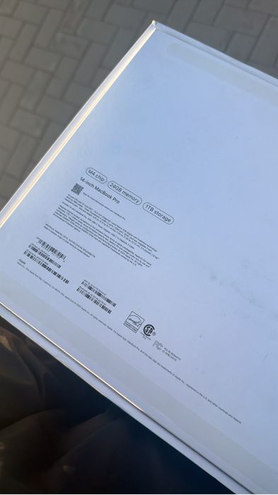 Macbook pro 14 m4 24/1TB