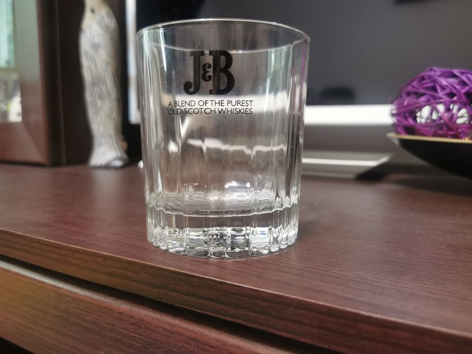 Pahar J&B de colectie Pahar JB Ballantines
