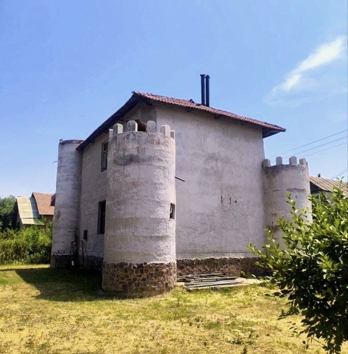 Продается дача в стороне ташморя 6 соток