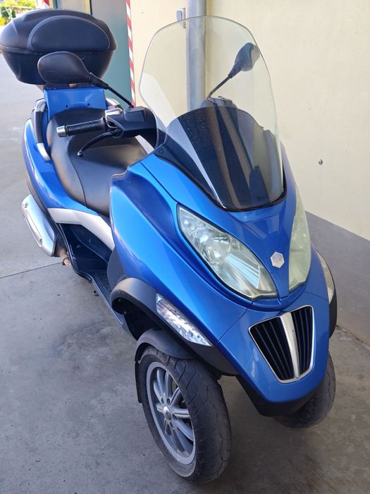 Piaggio mp3 300!!!