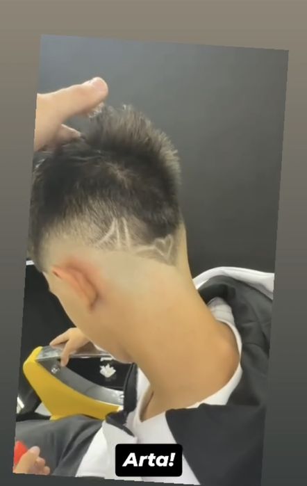 Frizer la domiciliu clientului