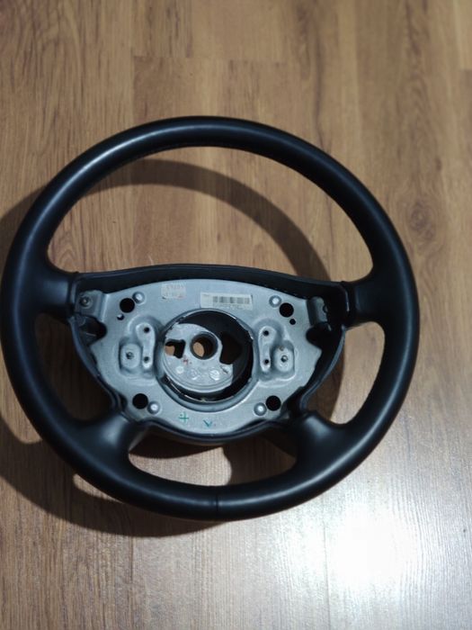 Руль на w211 дорест