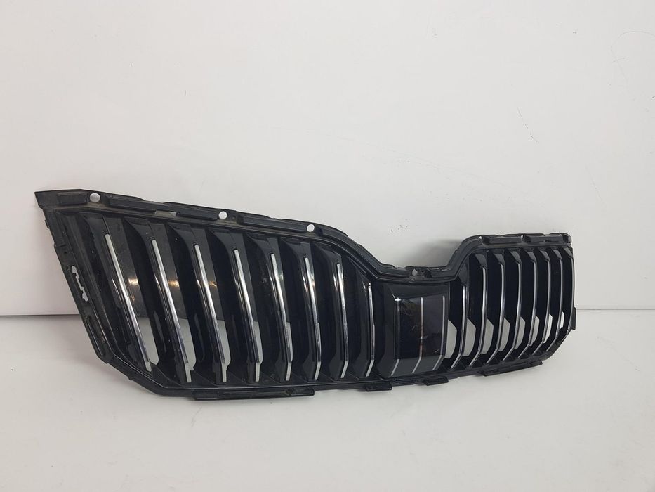 Grila radiator Skoda Superb 3 dupa 2016