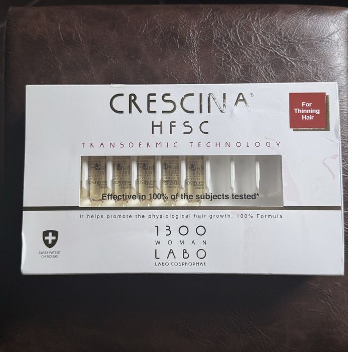 Fiole de creștere a părului Crescina