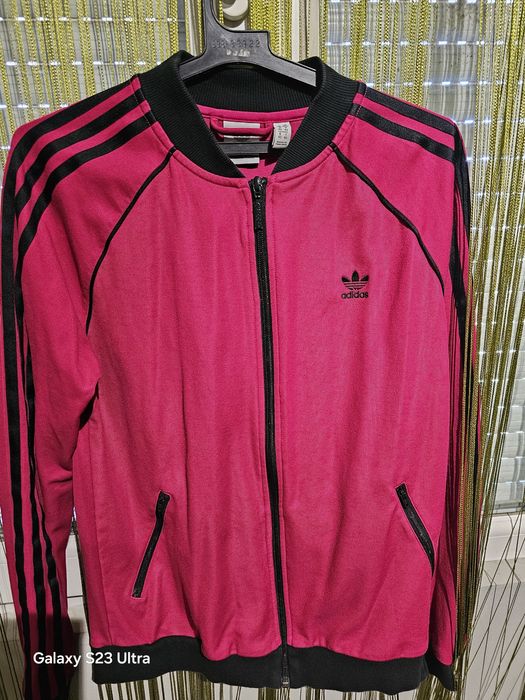 Адидас Л размер ,оригинално