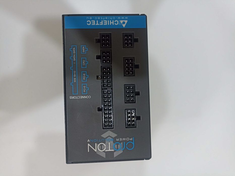 Блок питания для ПК Chieftec Proton BDF-750C