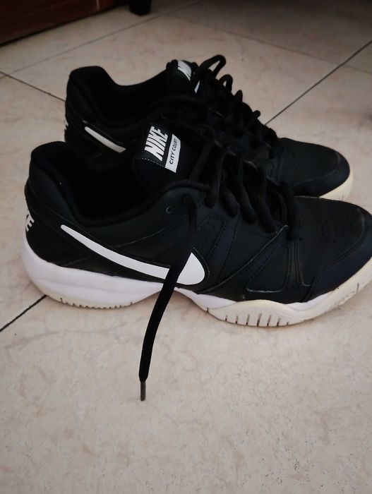 Маратонки Nike естествена кожа