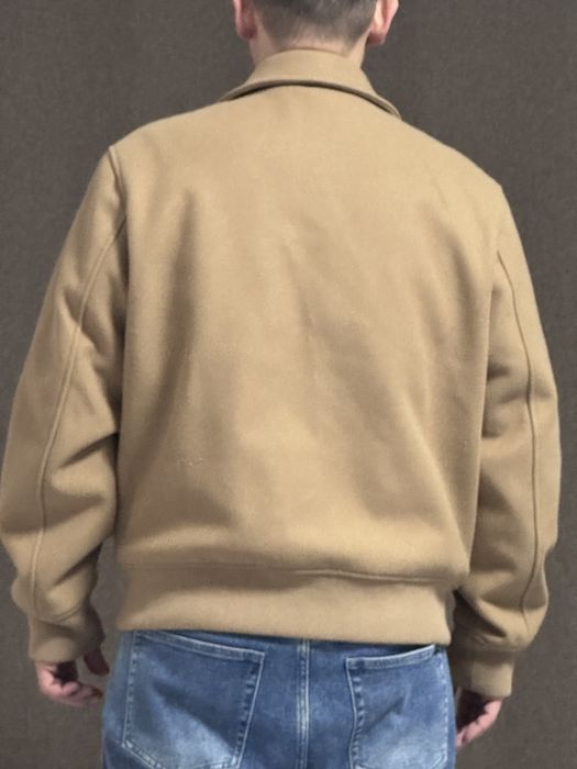 Продам куртки зима-осень