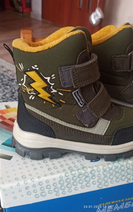 Зимний ботинка для мальчика