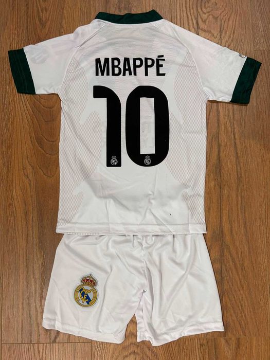 Reducere Tricouri Echipament Compleu fotbal copii - Franta - Kylian Mbappé