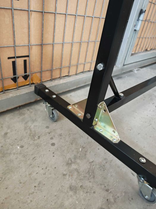 Щендер единичен с регулация черен усилен