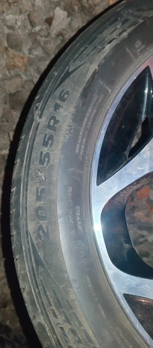 Продам диски с резиной