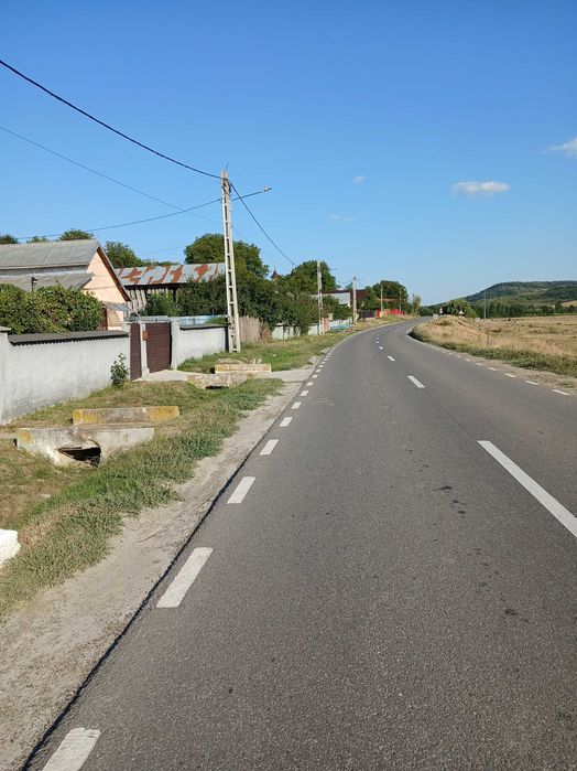 Casa  de vânzare  in comuna Dragomirești  sat vladia husetul Vaslui