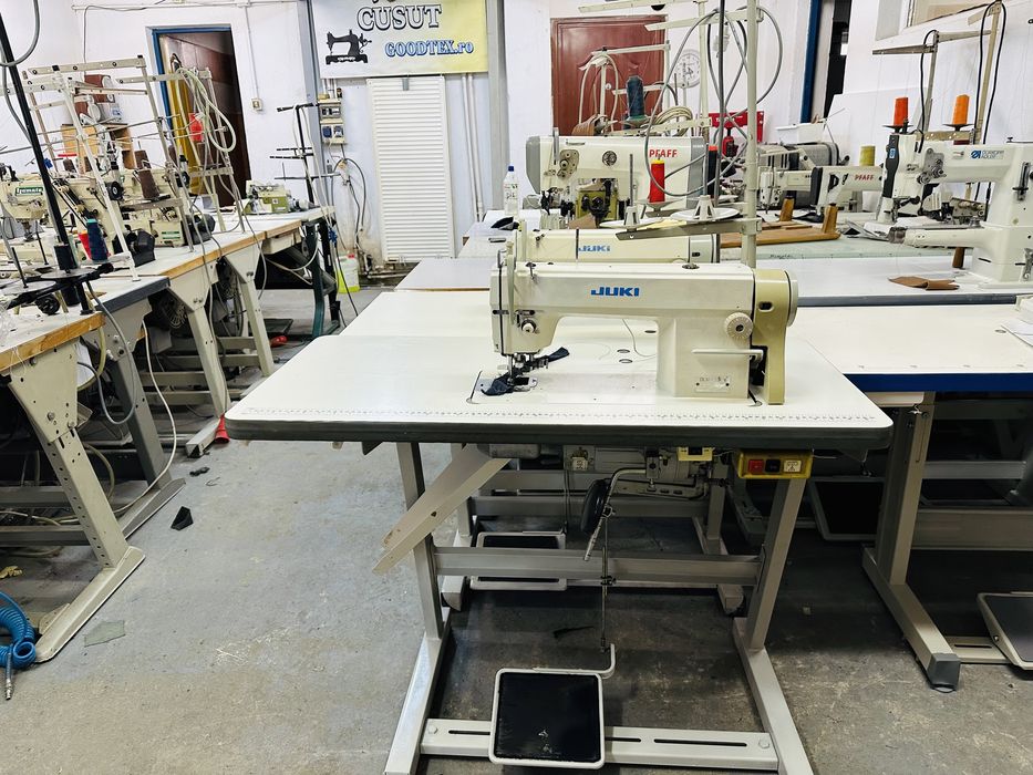 Masina de cusut și Rihtuit Juki
