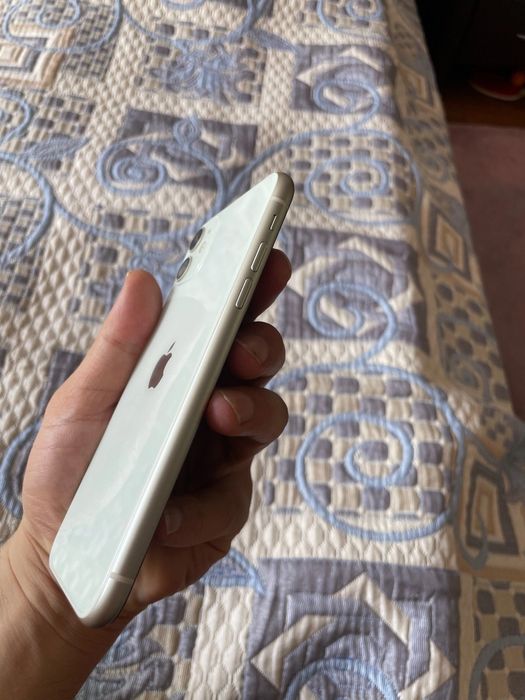 Айфон 11 128гб iphone