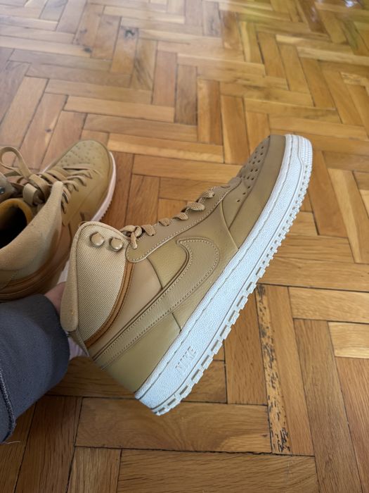 Nike courtvision mid wntr