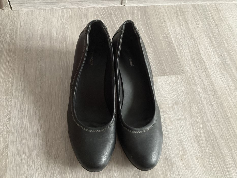 Распродажа обуви по 1500 т