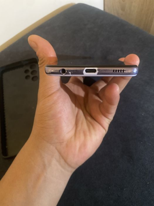 Самсунг а32 өте жақсы жағдайда