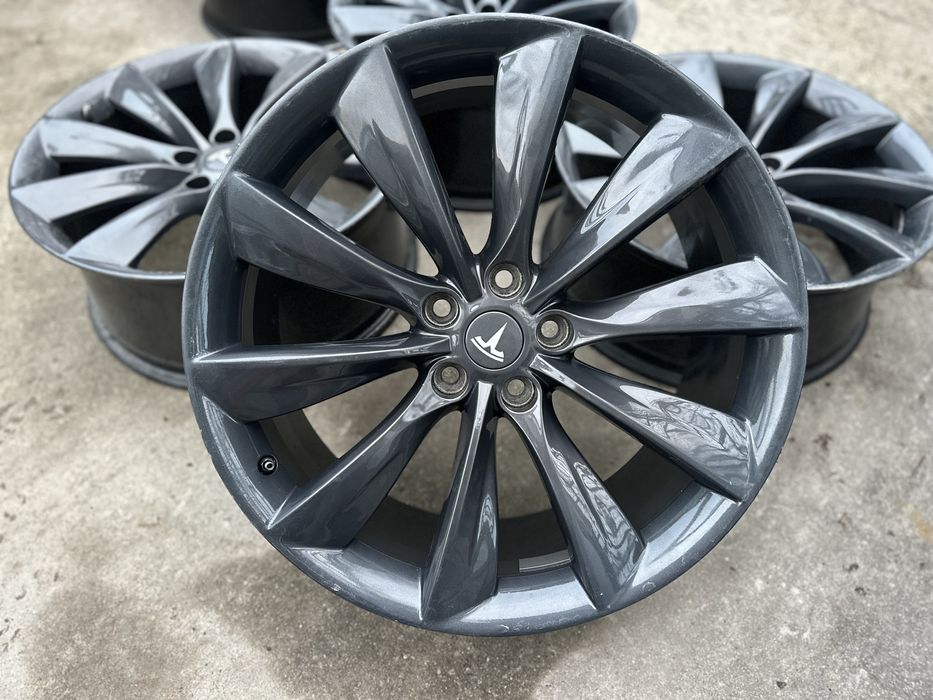 21цола 5x120 Tesla S,Тесла S 4бр Оригинални