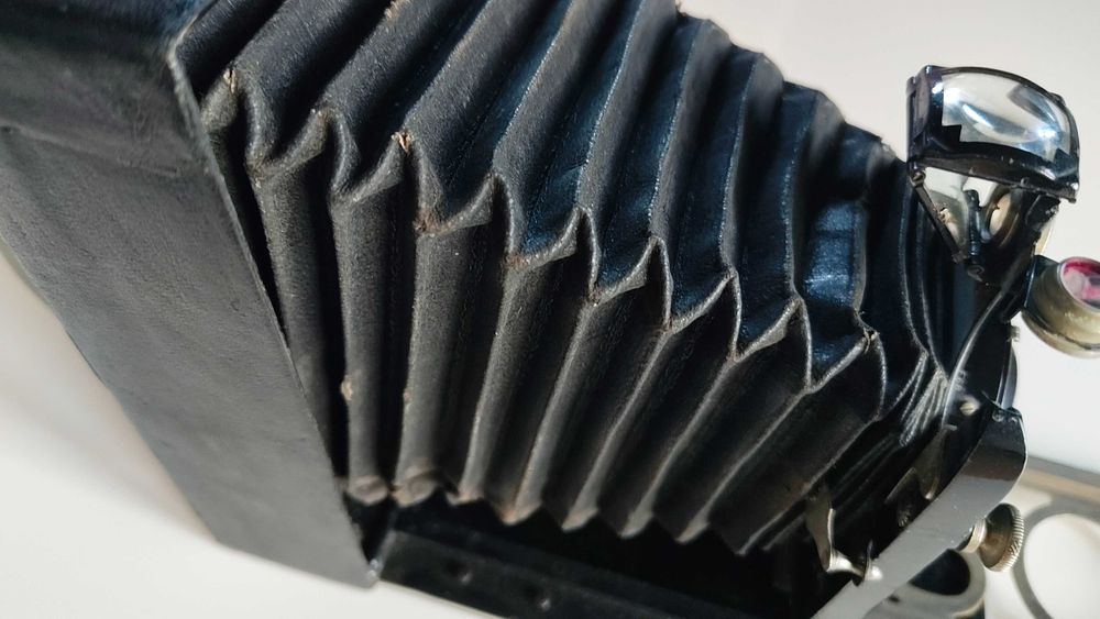 Camera vintage large format 9x12