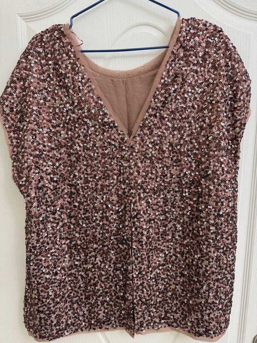 Новая футболки/блузка с пайетками NEXT, размер XL (54/56)