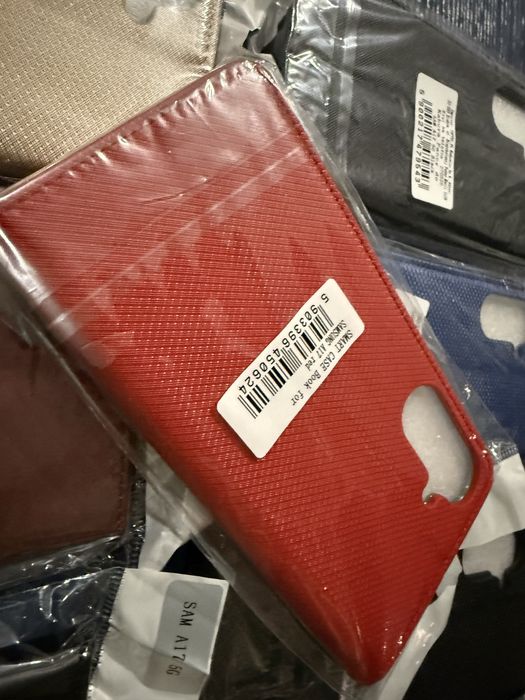 Samsung Galaxy A17 тефтери със силиконово легло