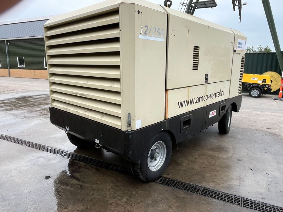 Vand motocompresor ingersoll 12/250