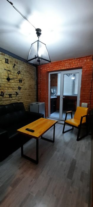 Сдам 1 км. квартиру, в центре города