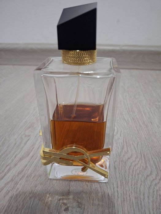 Atir Original YSL (Yves Saint Laurent) (Сен Лоран) brendiga tegishli