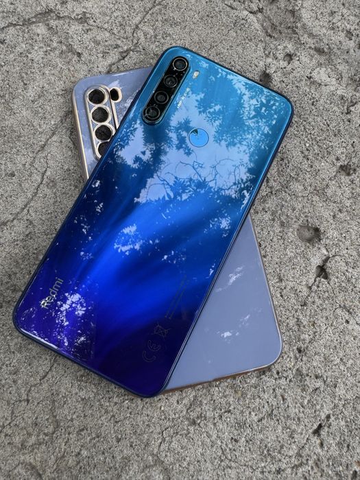 Продам телефон в илелаьном состоянии