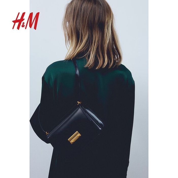 Продам женское платье