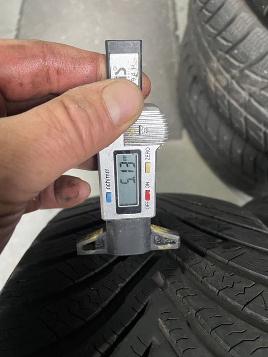 Anv m+s 205/60/16 Michelin/Semperit