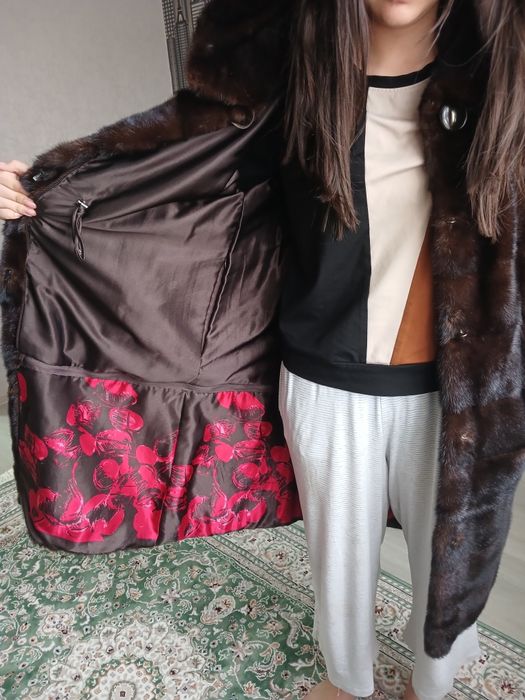 Срочно продаеться шуба