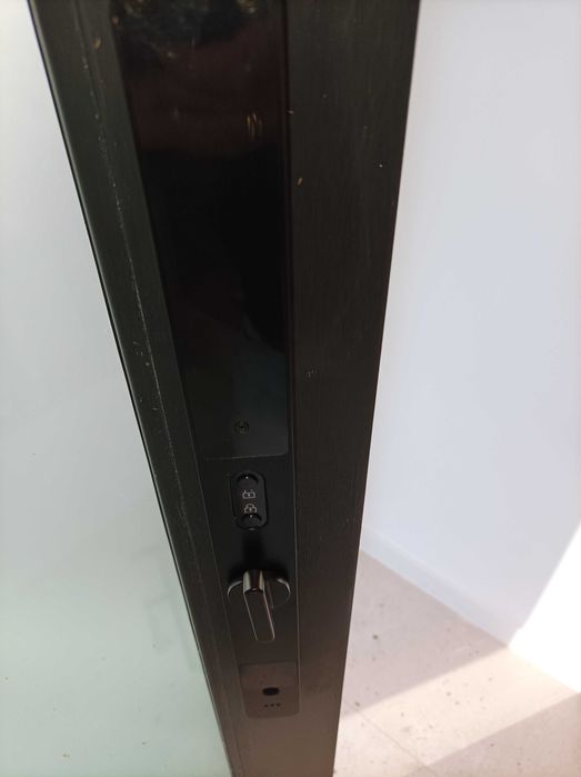 ЕЛЕКТРОННИ БРАВИ
Монтаж и програмиране