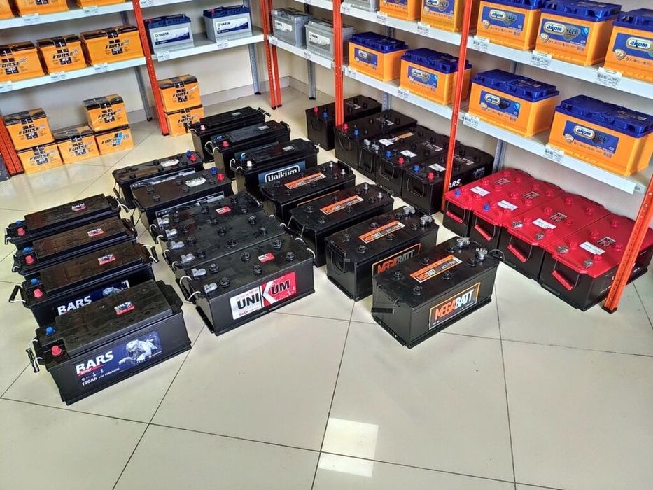 Аккумулятор на грузовой