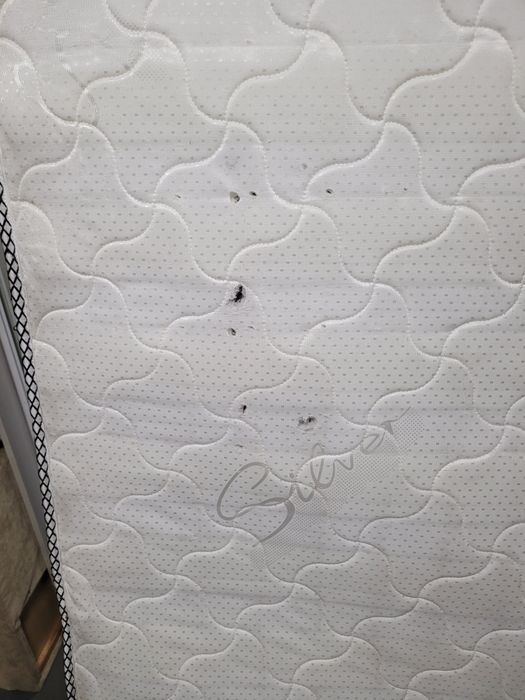 Продам матрац б/у