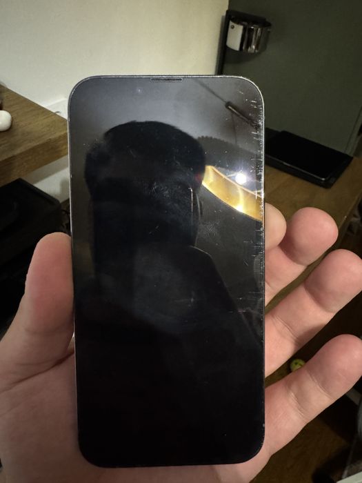 Продам iphone 13 pro