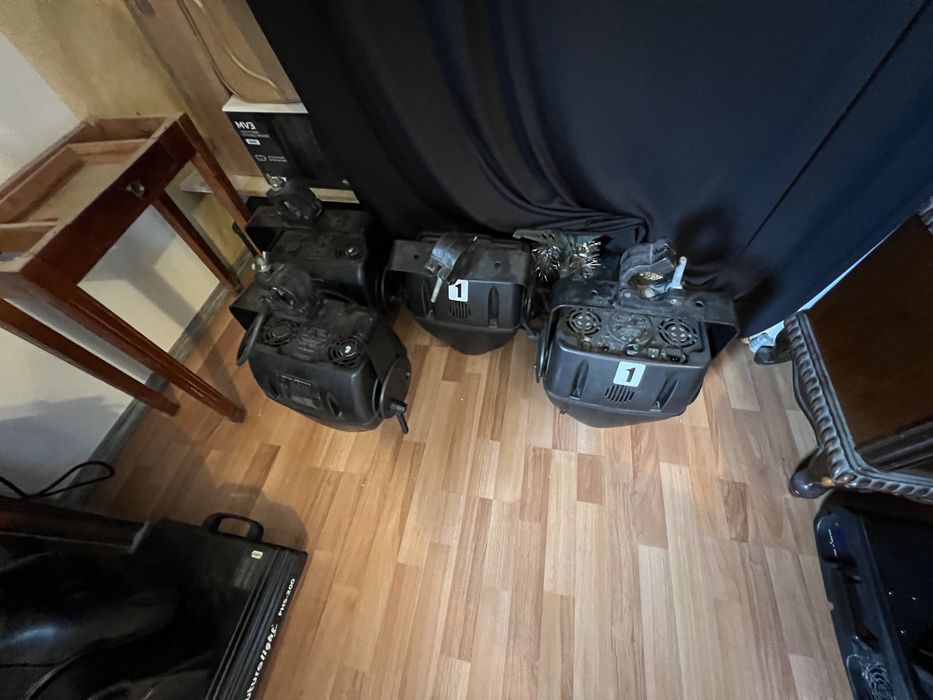 Moving heads lumini lampi