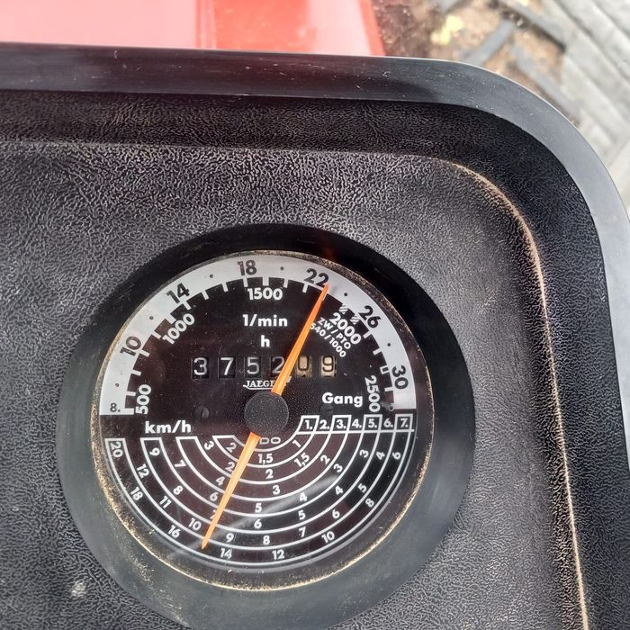 Tractor Case IH 845 XL