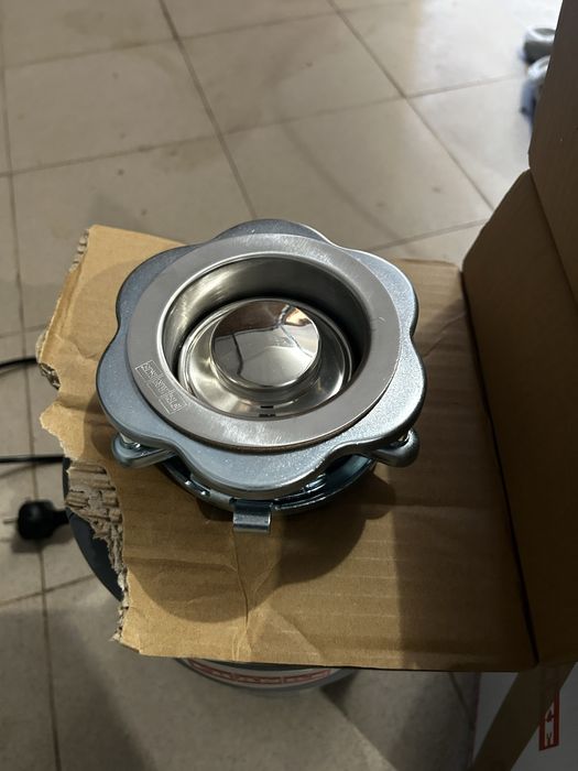 Tocator chiuveta resturi alimentare Franke