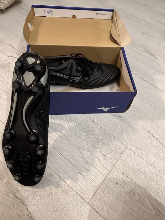 Бутонки Mizuno Morelia Neo II