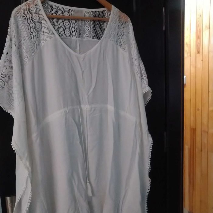 Плажна туника бяла номер 42