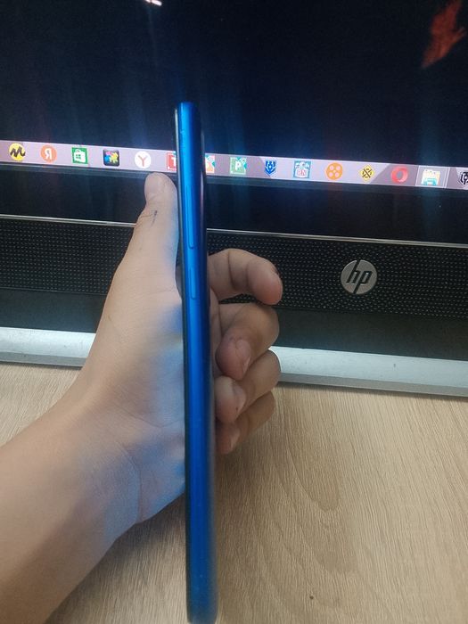 Продам телефон за 30000тг торг есть