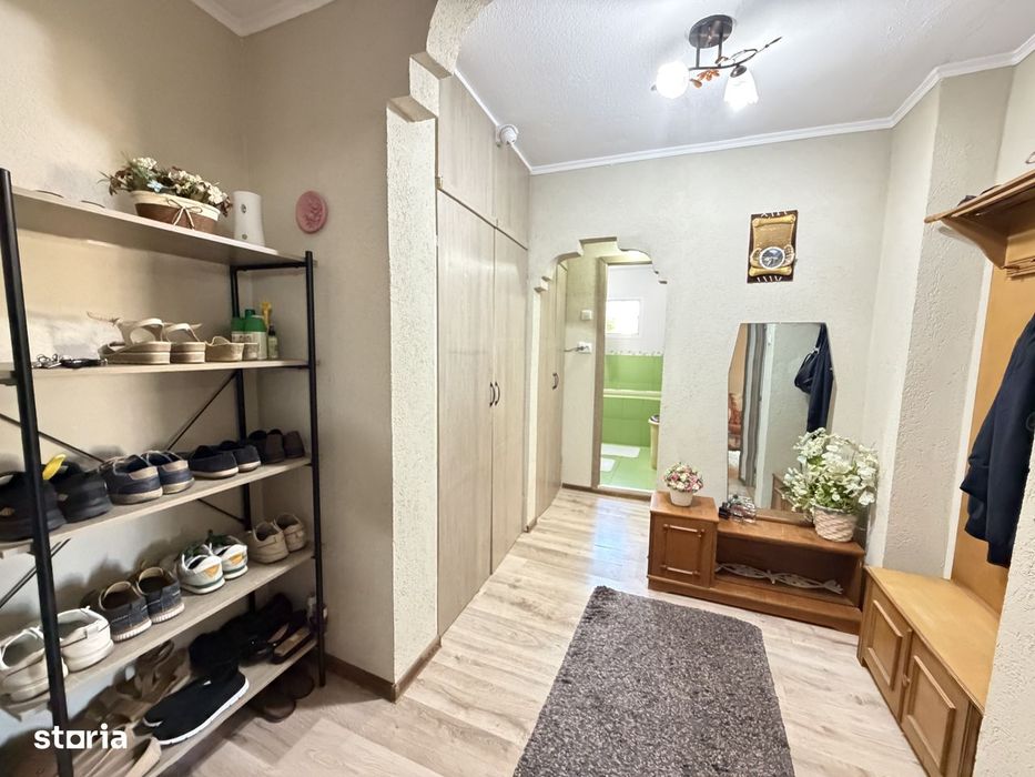 Apartament 2 camere Mioveni, et1, 2 balcoane, 57 mp, mobilat utilat