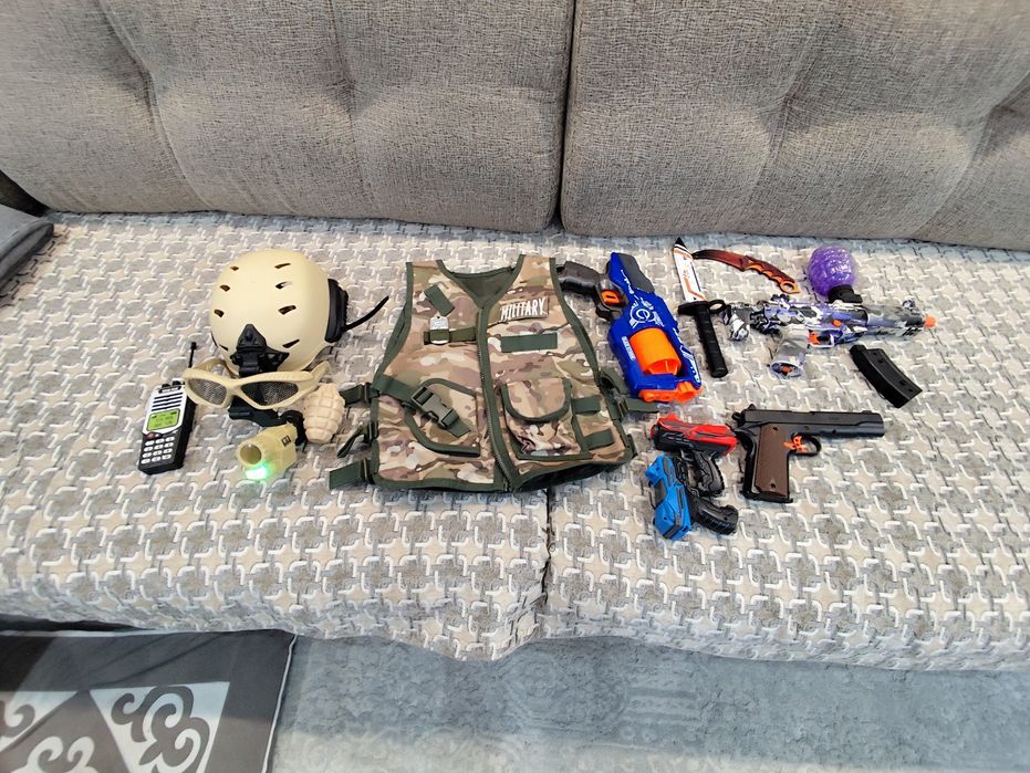 Много игрушек новые