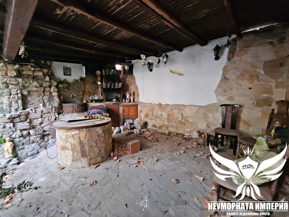 Продава се Тристаен апартамент в Асеновград - 128 кв.м за 852 €/кв.м - Снимка #18