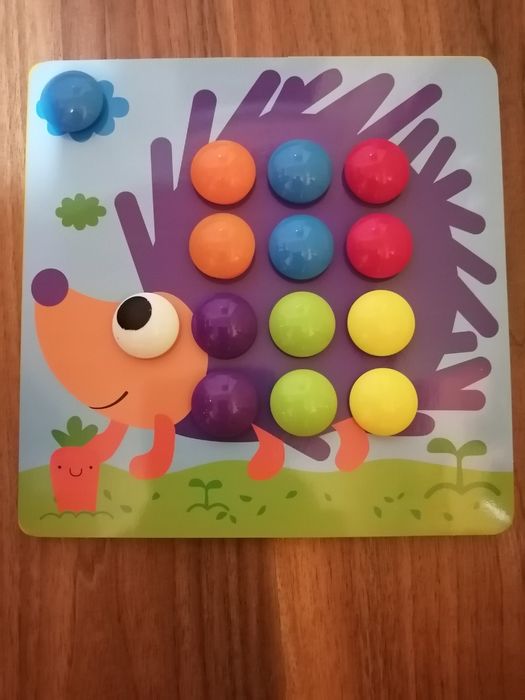 Puzzle colorat in cutie originală