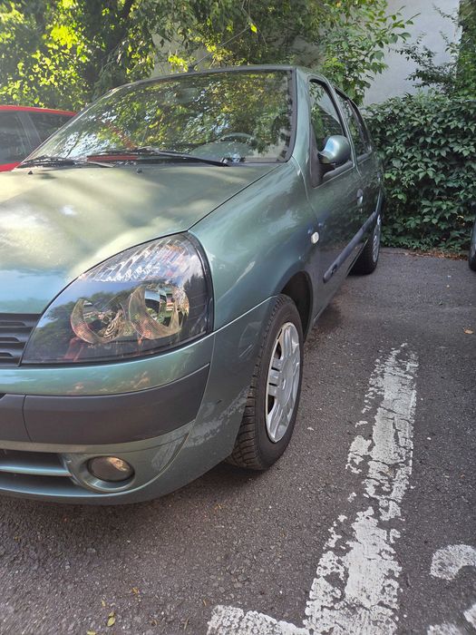 Renault Clio 1.4 16V 98 CP • 2004 • 110.491 km