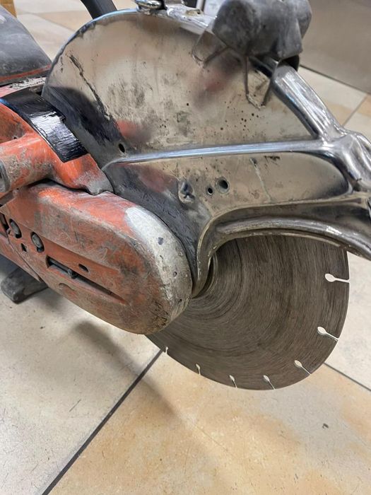 Taietor profesional sine si beton Husqvarna K1260 Rail 8CP -A-