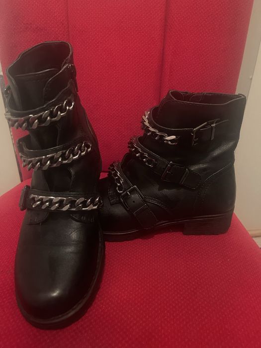 Ghete din piele marimea 37